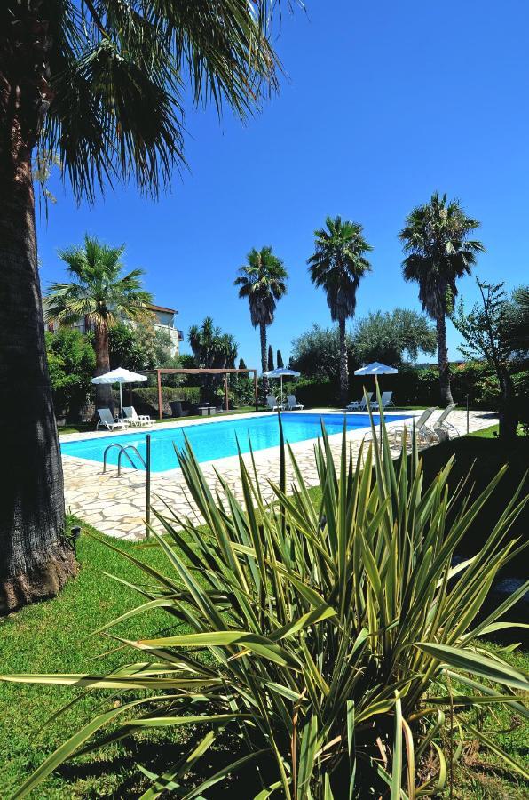 קונטואקלי Villa Eftichia Hotel Apartments & Studios מראה חיצוני תמונה